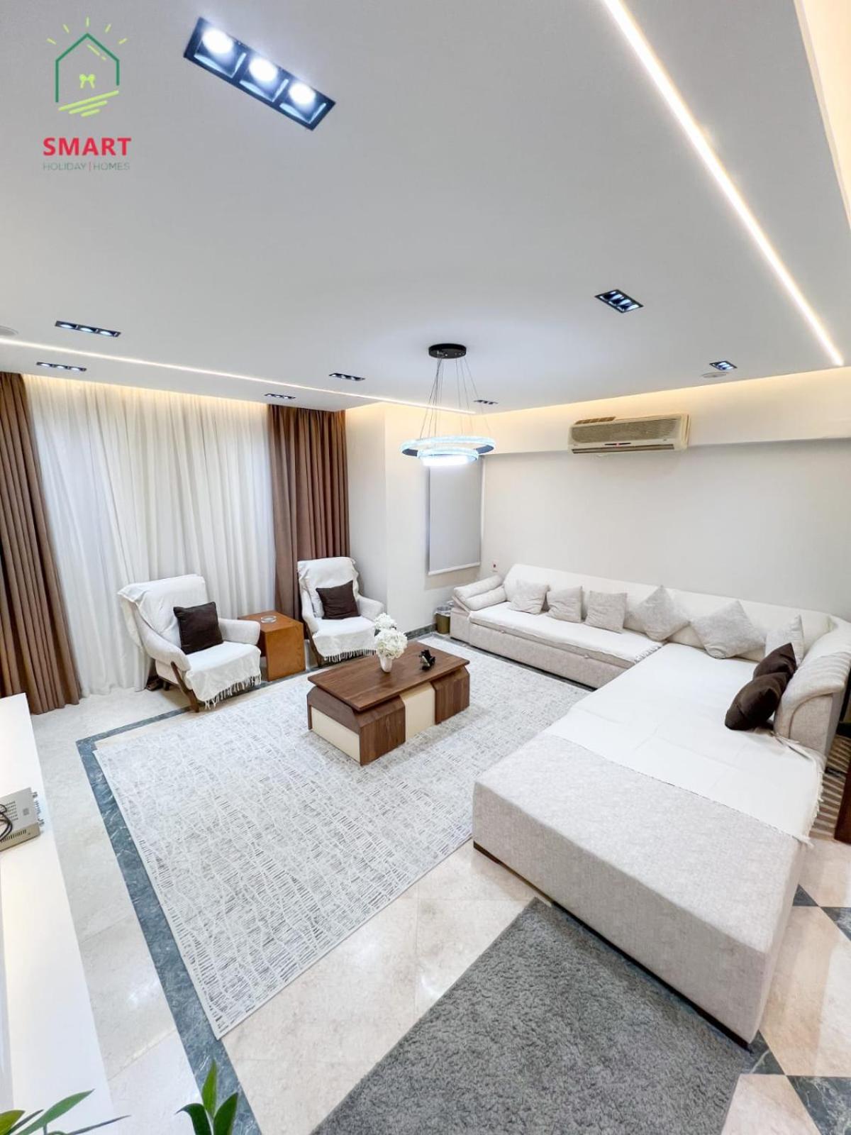 Eg-b-202 2bedroom With Balcony In Albahr Alazam * Cairo