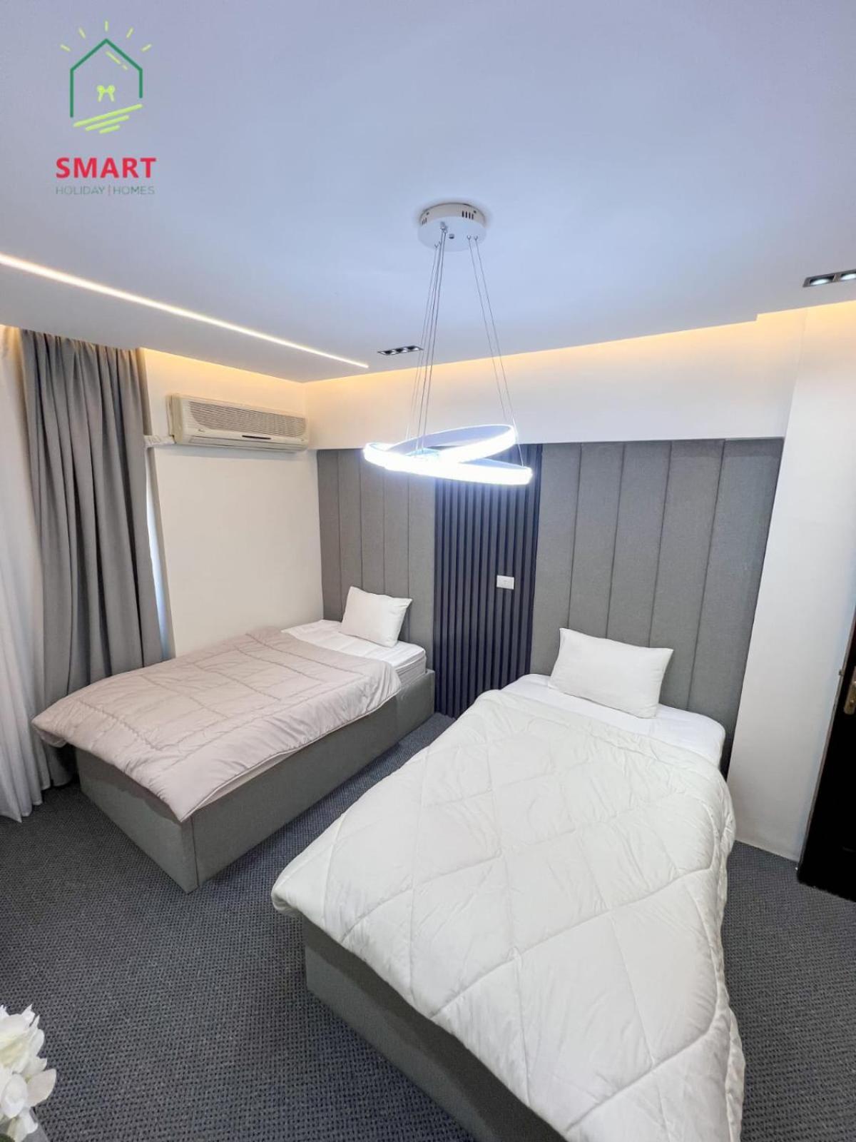 Eg-b-202 2bedroom With Balcony In Albahr Alazam Apartment *