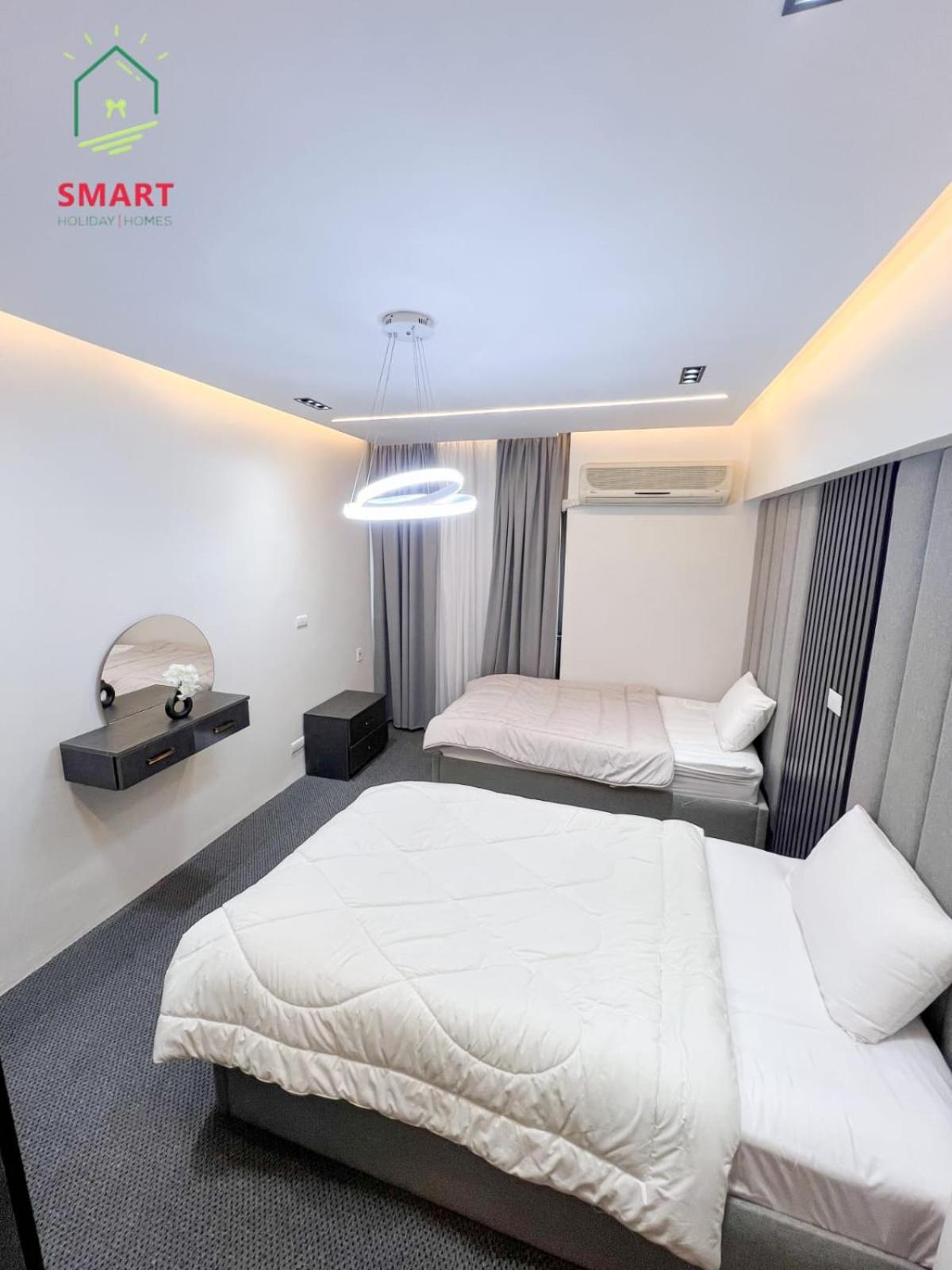Eg-b-202 2bedroom With Balcony In Albahr Alazam Cairo